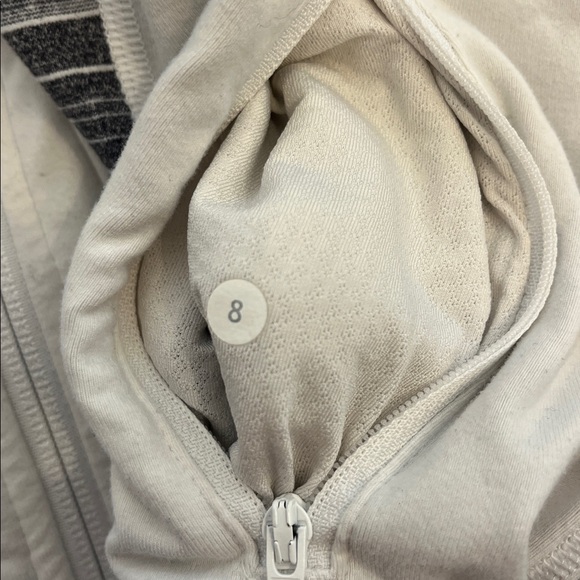 Lululemon In Stride Jacket - Picture 5 of 8